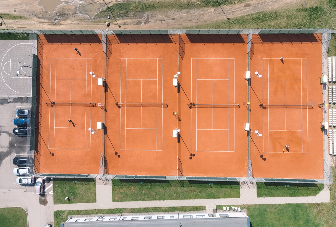 LSC teniso kortai stadione „Vingis“ pradeda veiklą