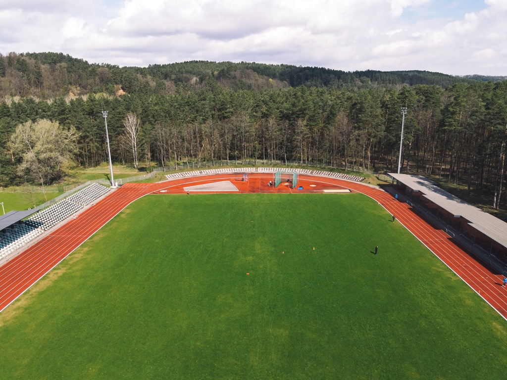 Vilniaus miesto mokyklų žaidynių lengvosios atletikos atskirų rungčių varžybos